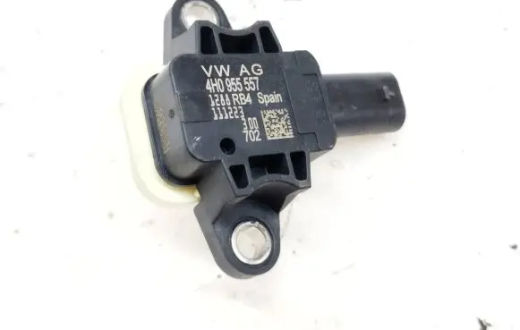 Audi A6 S6 C7 4G Airbag deployment crash/impact sensor 4H0955557 1288RB4 111223