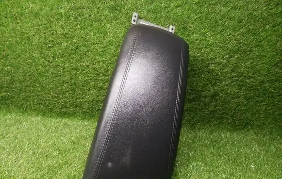 KIA Optima Armrest