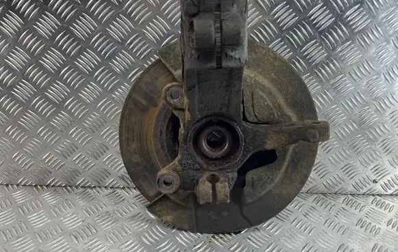 Volvo XC60 Front wheel hub spindle knuckle