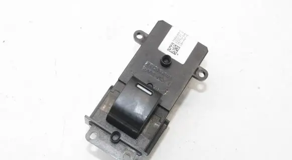 Honda CR-V Electric window control switch 35770SWAG01M2