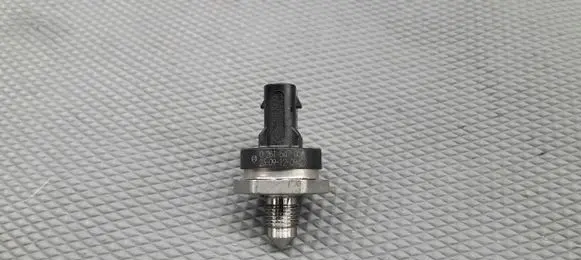 Mercedes-Benz GLC C254 Fuel pressure sensor a2549050500