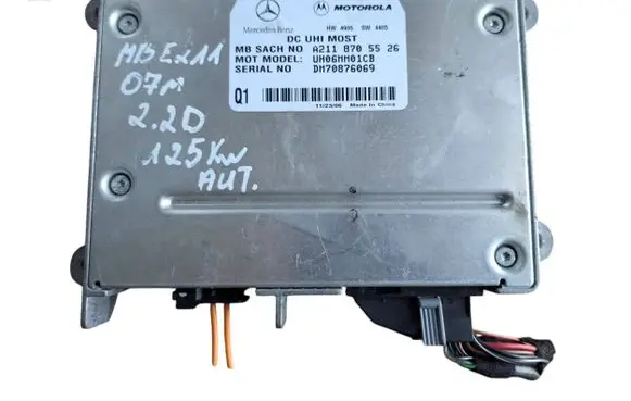 Mercedes-Benz E W211 Bluetooth control unit module A2118705526