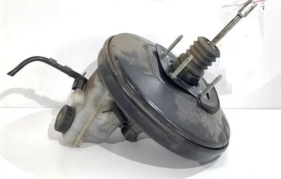 Renault Laguna III Brake booster 0204051643