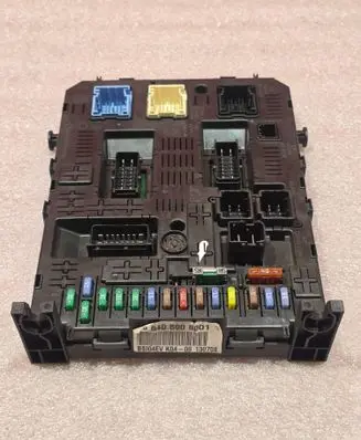 Citroen C5 Comfort/convenience module 966405908001 BSI04EVK0400 130708