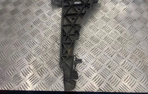 Audi Q7 4L Front bumper mounting bracket 4L0807283