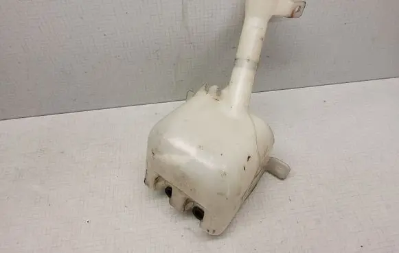 Honda Jazz Windshield washer fluid reservoir/tank
