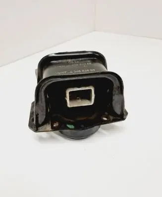 Citroen C4 II Engine mount bracket 9636845680 9636583980 9636270080