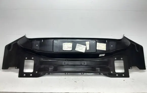 Audi e-tron Rear bodywork 4KE813303A 4KE813307A 4KE813676