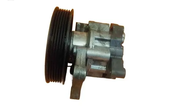 Mercedes-Benz C AMG W204 Power steering pump 