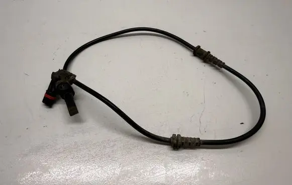 Mercedes-Benz B W245 ABS brake wheel speed sensor A1695401417
