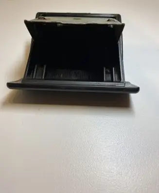Car ashtray
