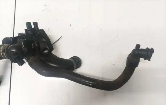 Peugeot 207 Engine coolant pipe/hose