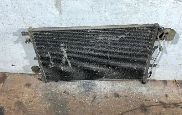 Volvo XC90 A/C cooling radiator (condenser) 30665562