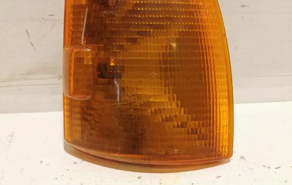 Front indicator light