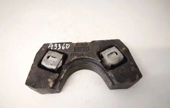 Land Rover Freelander 2 - LR2 Engine mount bracket 6h5211002a 6h52-11002-a