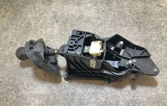 Volkswagen Crafter Gear shifter/selector 2N0711025 511152147 16156