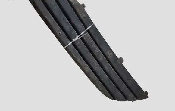 Opel Astra H Front bumper lower grill 13117251 37568702
