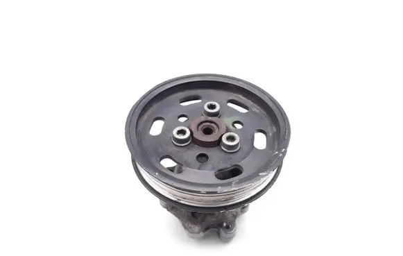 Volkswagen PASSAT B7 Power steering pump 038145255B