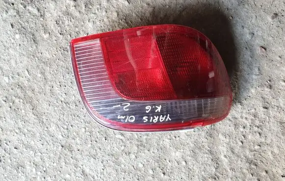 Toyota Yaris Rear/tail lights
