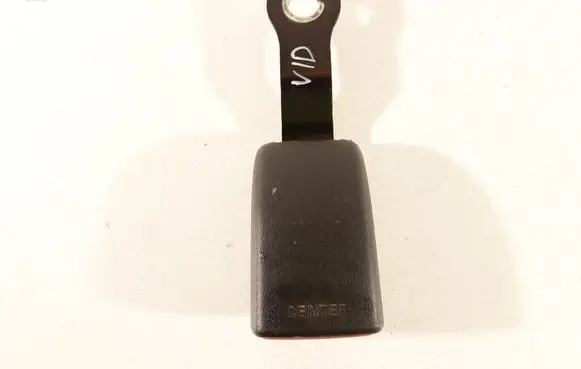Toyota Corolla Verso AR10 Middle seatbelt buckle (rear) E034601 B490 07246