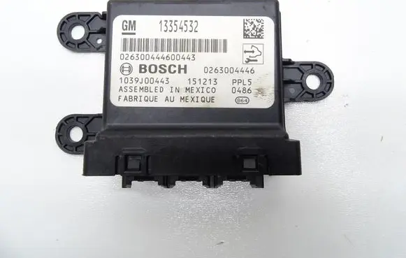 Opel Insignia A Parking PDC control unit/module 13354532