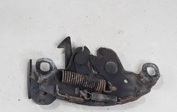 Nissan Micra Engine bonnet/hood lock/catch