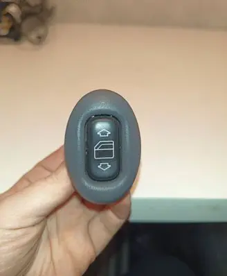 Mercedes-Benz A W168 Quarter vent window switch 2108282010