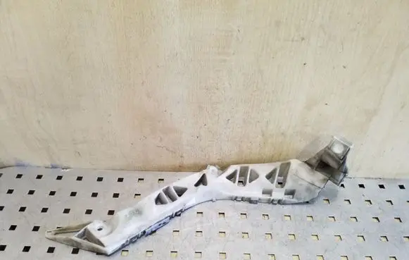 Mazda 3 I Rear bumper mounting bracket BN8V502J1
