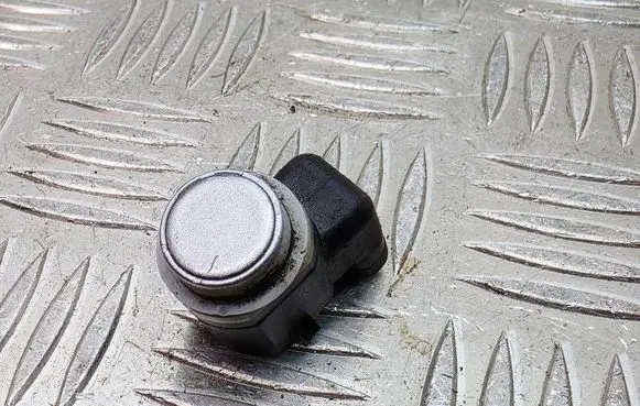 Audi A4 S4 B8 8K Parking PDC sensor 420919275