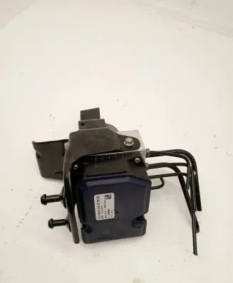 Mercedes-Benz GLE (W166 - C292) ABS Pump A1669013400