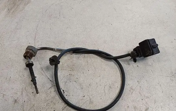 Opel Astra J Exhaust gas temperature sensor 55489548