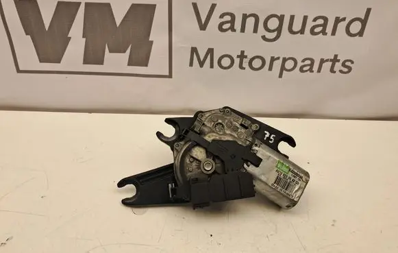 Rear window wiper motor