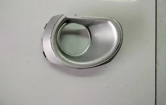 Subaru Outback Front fog light trim/grill