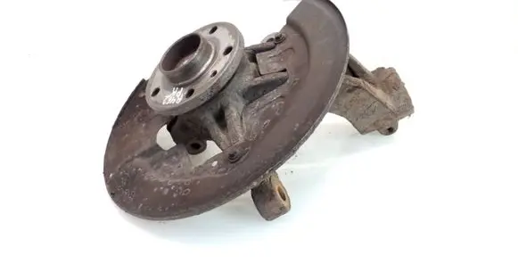 Volvo XC60 Front wheel hub spindle knuckle