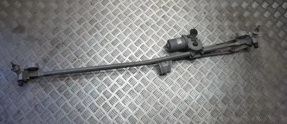 Opel Zafira B Front wiper linkage and motor