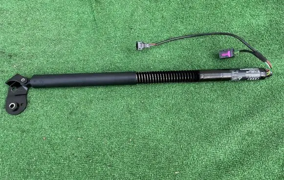 Audi A7 S7 4G Tailgate/trunk/boot lift motor 4G8827851F