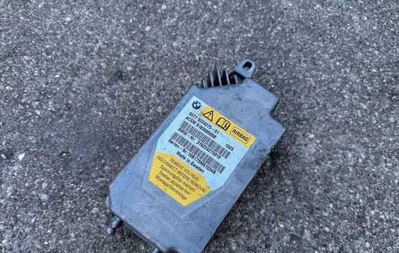 BMW 7 F01 F02 F03 F04 Airbag control unit/module 9224275 618308500B 10B175MA1034B