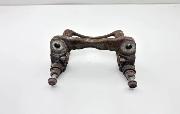 Toyota Prius (XW30) Front Brake Caliper Pad/Carrier 4772247060