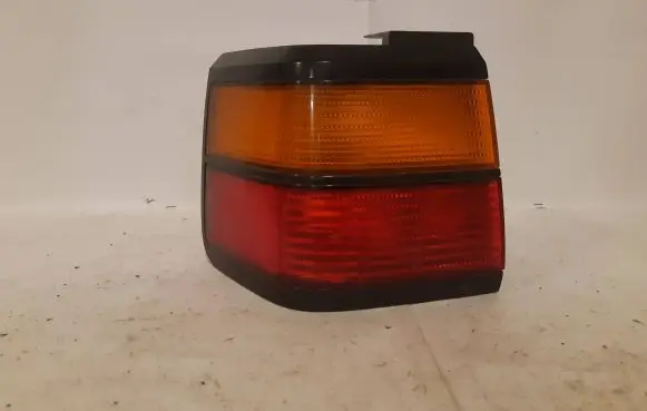 Volkswagen PASSAT B3 Rear/tail lights 357945111