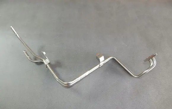 Audi A3 S3 8V Engine coolant pipe/hose 04E122157AT