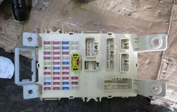 KIA Venga Fuse module 919501J011