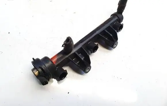 Volkswagen Polo Fuel main line pipe 03d133329a 030133319c