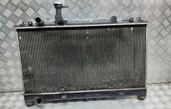 Mazda 6 Coolant radiator L327