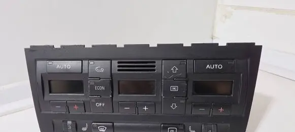 Audi A4 S4 B6 8E 8H Climate control unit 8E0820043C