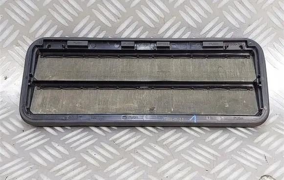 Ford Ranger Quarter panel pressure vent AB3915280B62AA