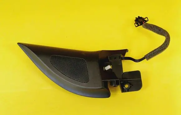 Volkswagen Golf V Front door high frequency speaker 1K0035411A 1K0837994A