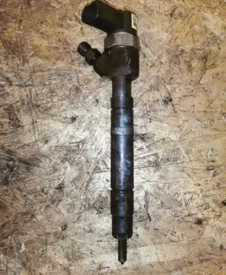 Mercedes-Benz E W210 Fuel injector 0445110201