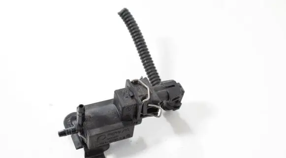 Opel Zafira B Turbo solenoid valve 90530039