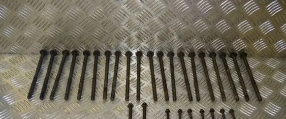 Jaguar Daimler Cylinder head bolts 