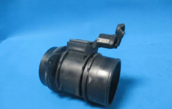 Renault Laguna III Mass air flow meter 8200358901